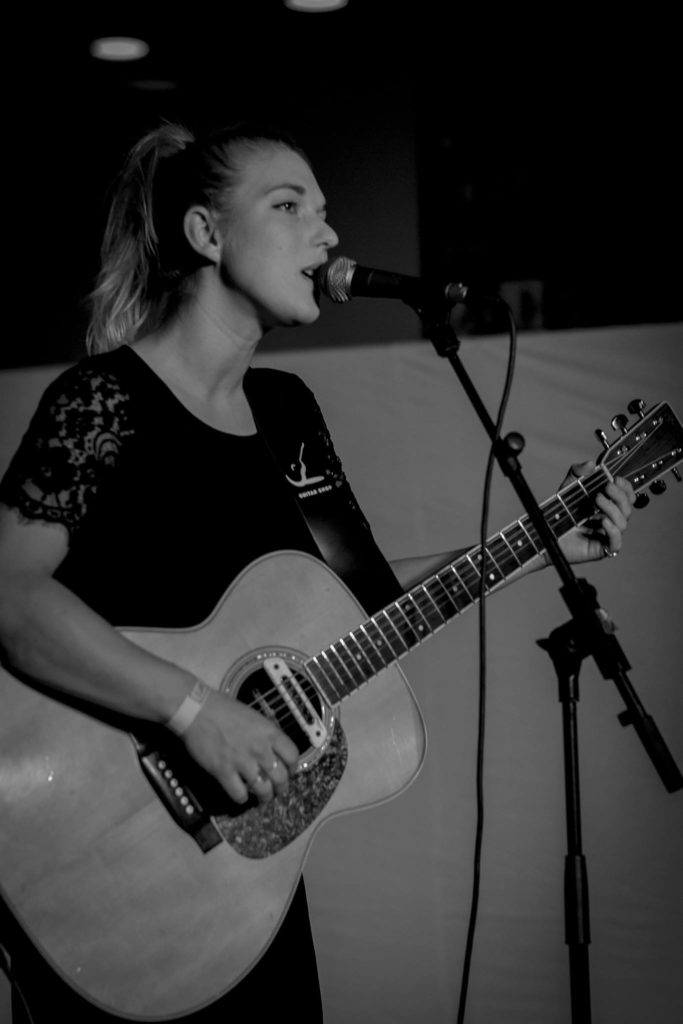 Inge-Line - Guitar Klaver Ukulele - Aarhus