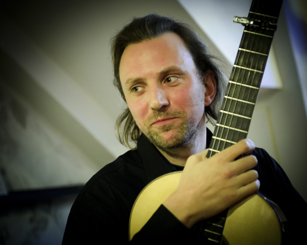 martin-r